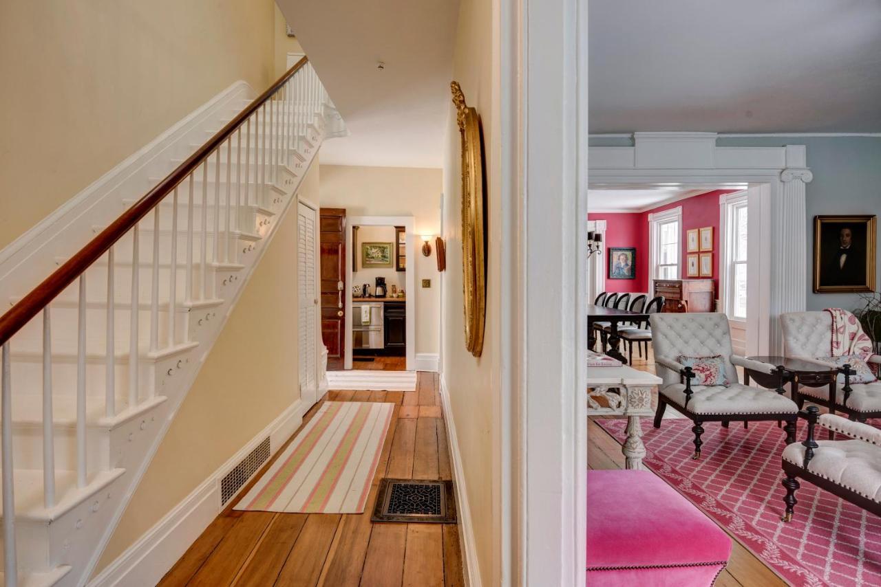 34 State "Historic Luxury Suites" Skaneateles Bagian luar foto