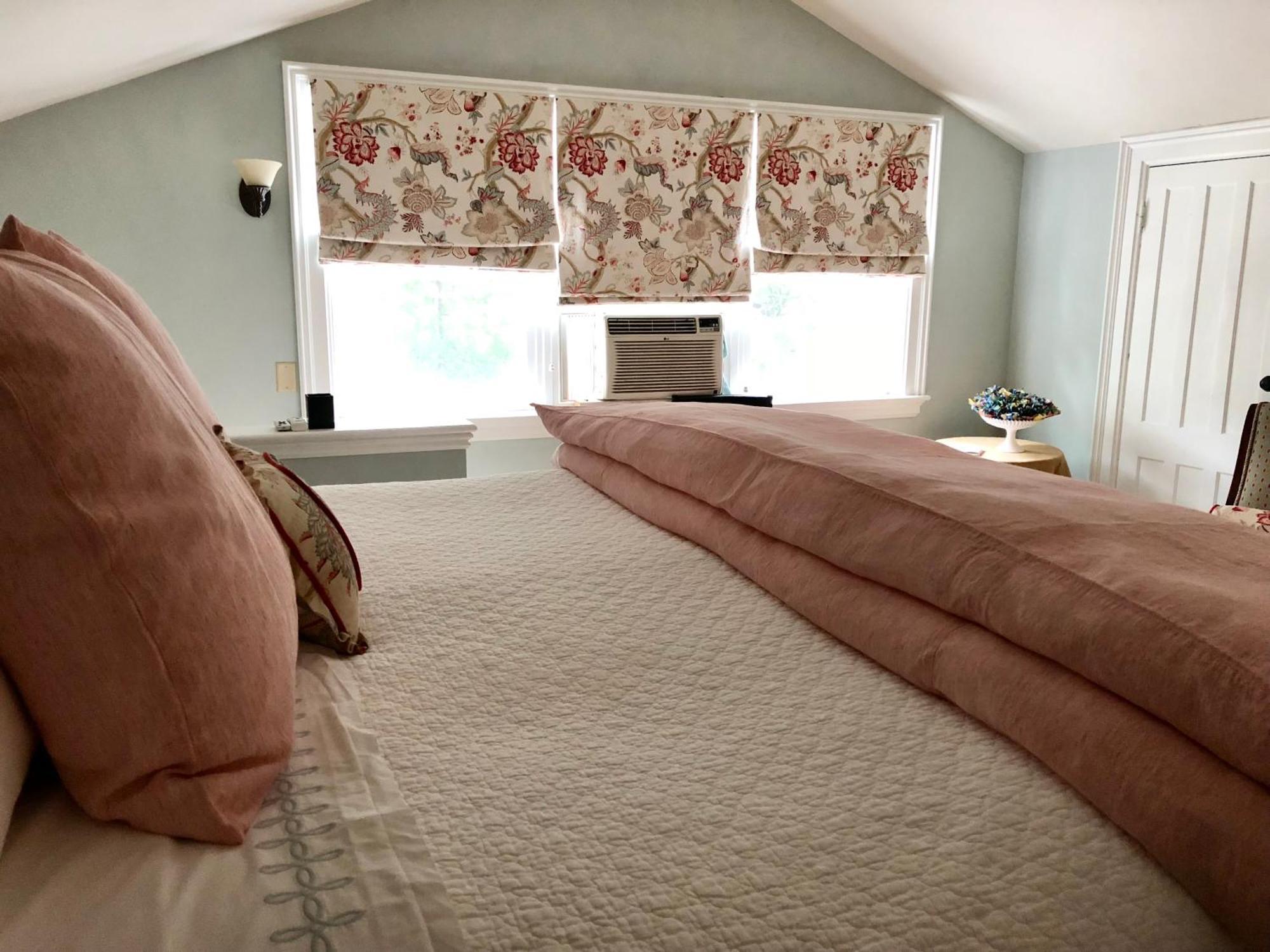 34 State "Historic Luxury Suites" Skaneateles Bagian luar foto