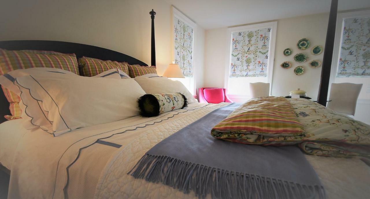 34 State "Historic Luxury Suites" Skaneateles Bagian luar foto