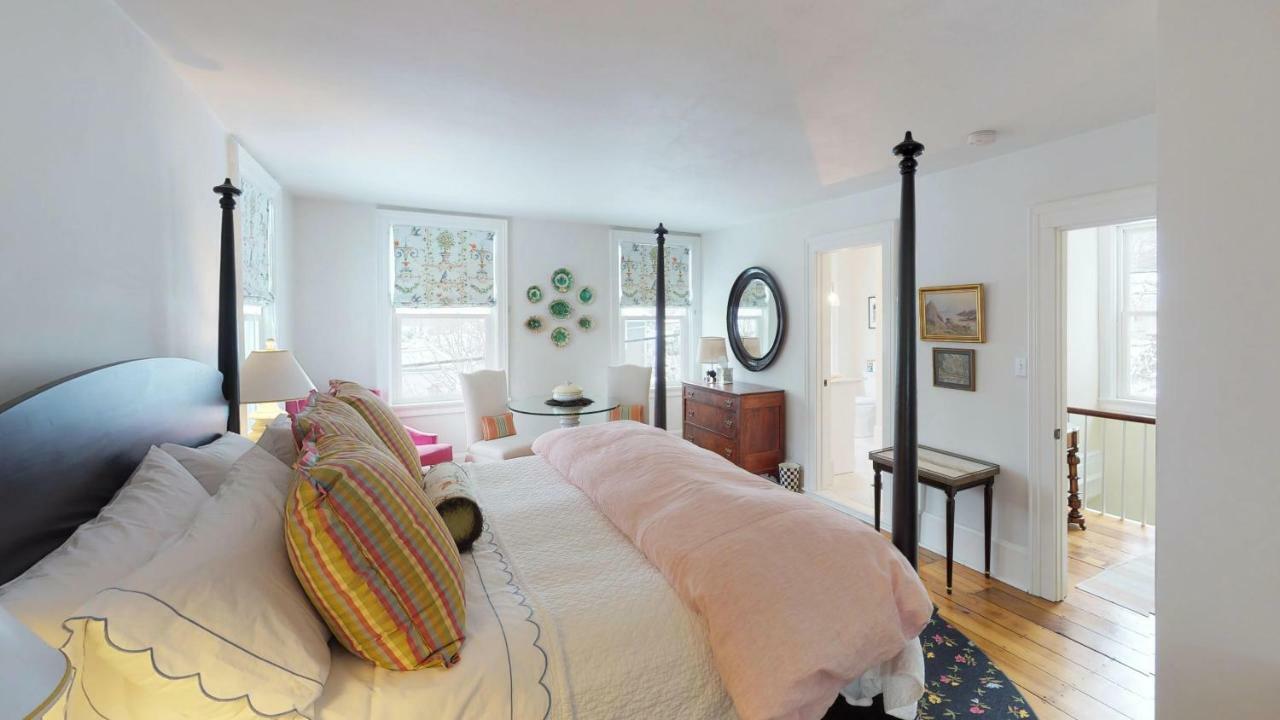 34 State "Historic Luxury Suites" Skaneateles Bagian luar foto