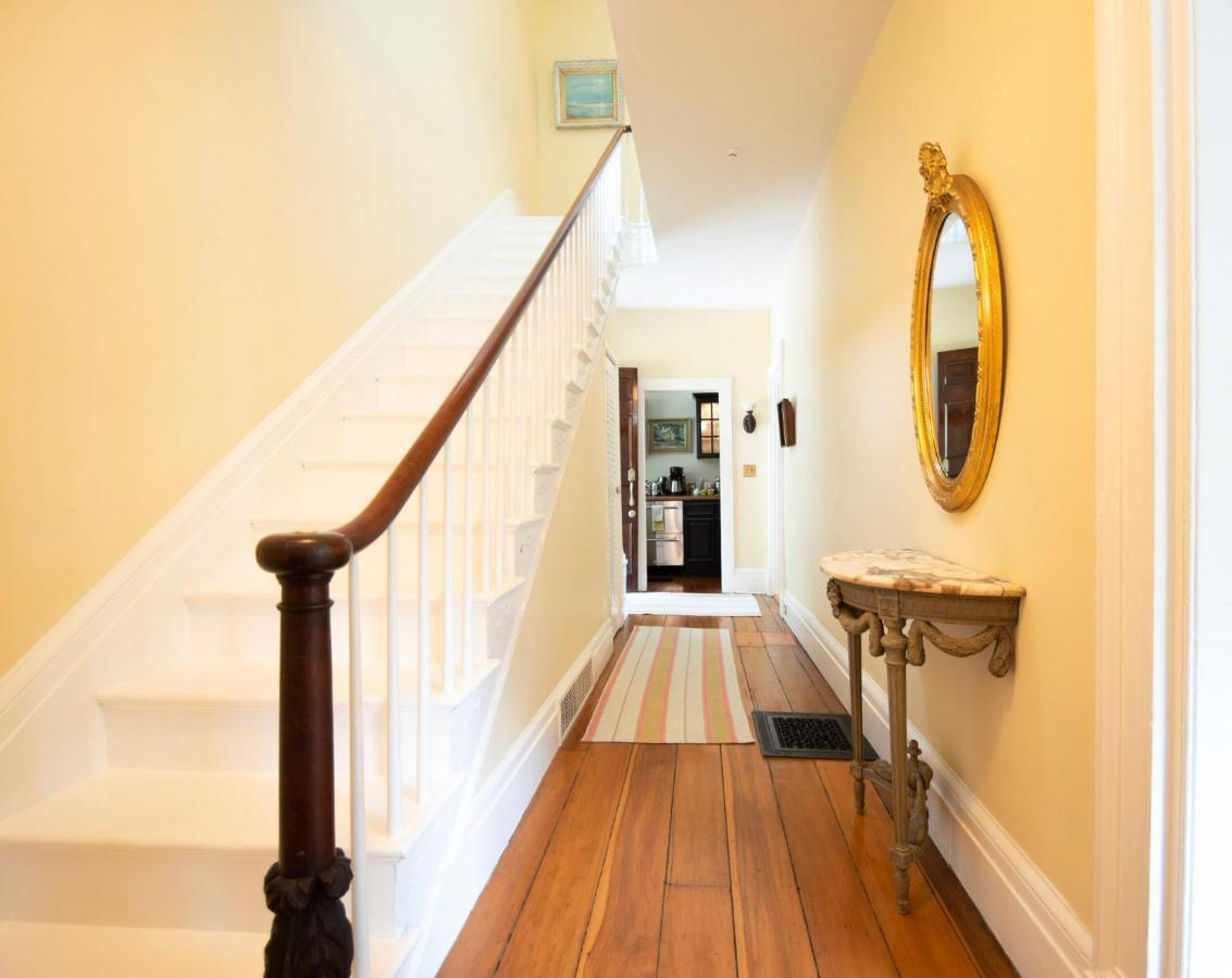 34 State "Historic Luxury Suites" Skaneateles Bagian luar foto